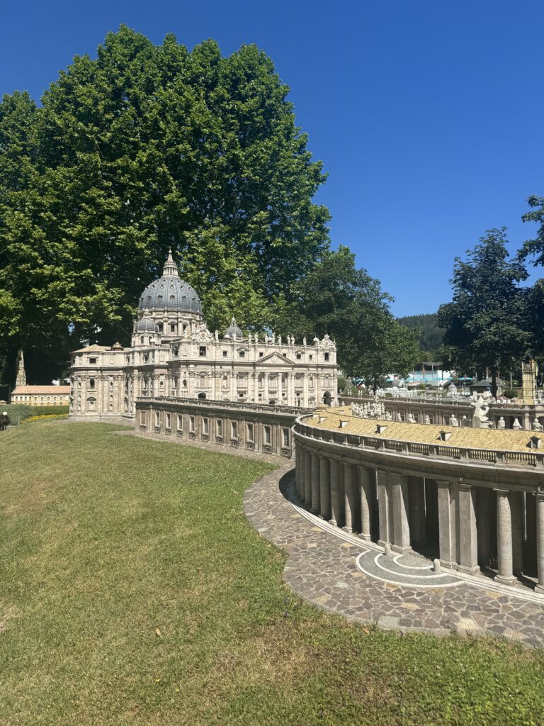 VaniVanity_Minimundus