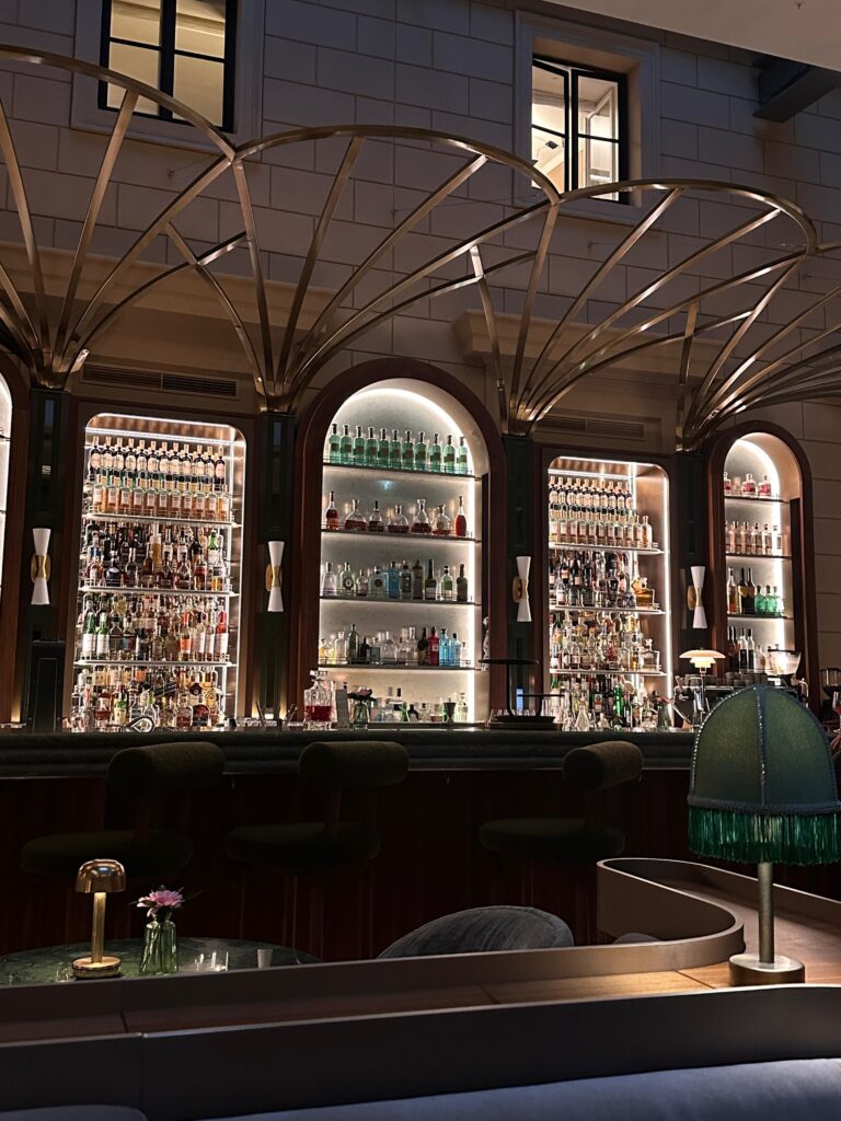 VaniVanity_Theo´s Bar