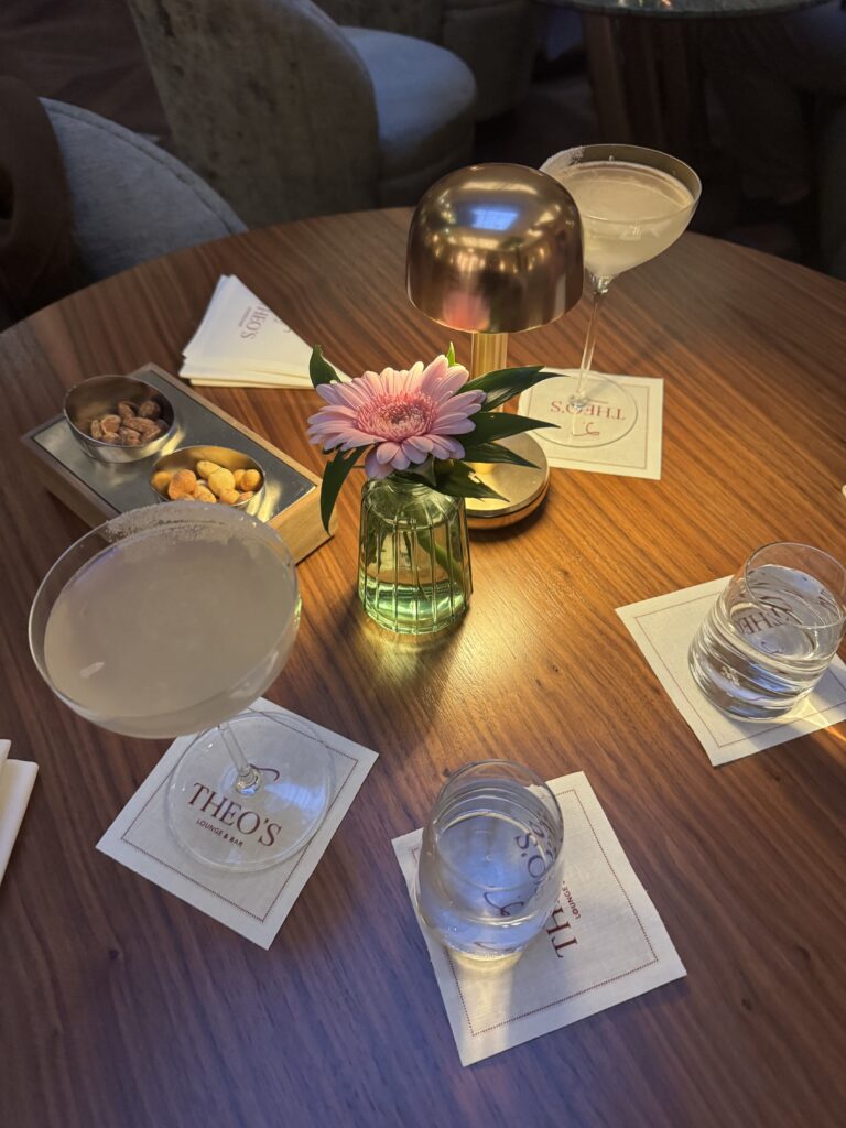 VaniVanity_Theo´s Bar