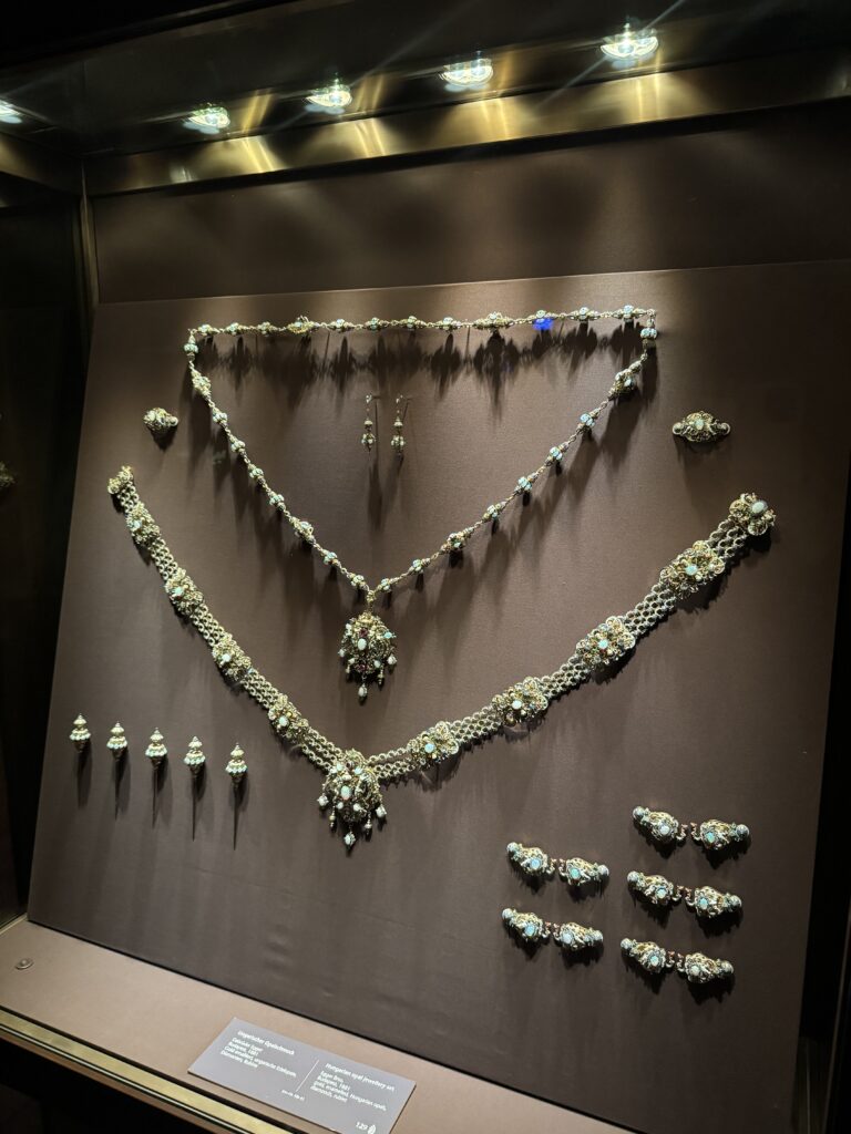 VaniVanity_Imperial Treasury