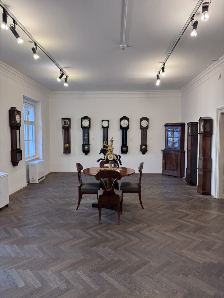 VaniVanity_Clock Museum