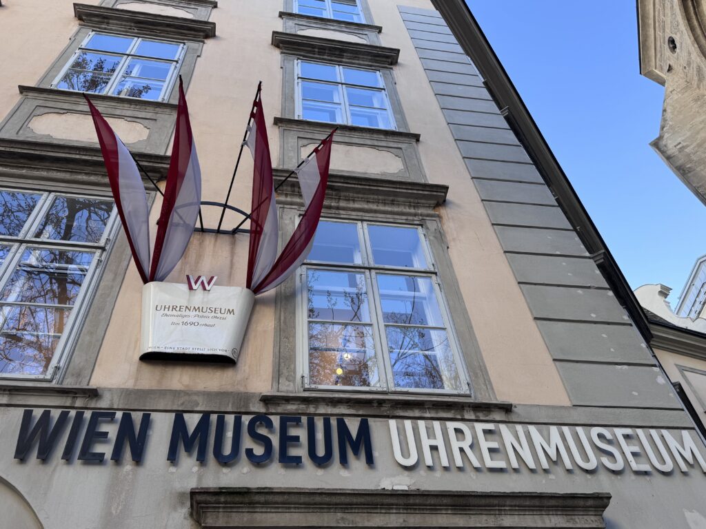 VaniVanity_Clock Museum