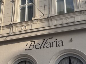 VaniVanity_Cafe Bellaria