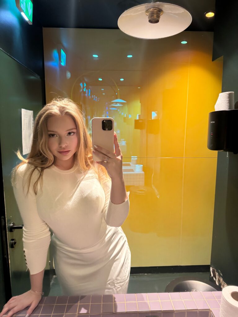 VaniVanity_Cafe Bellaria