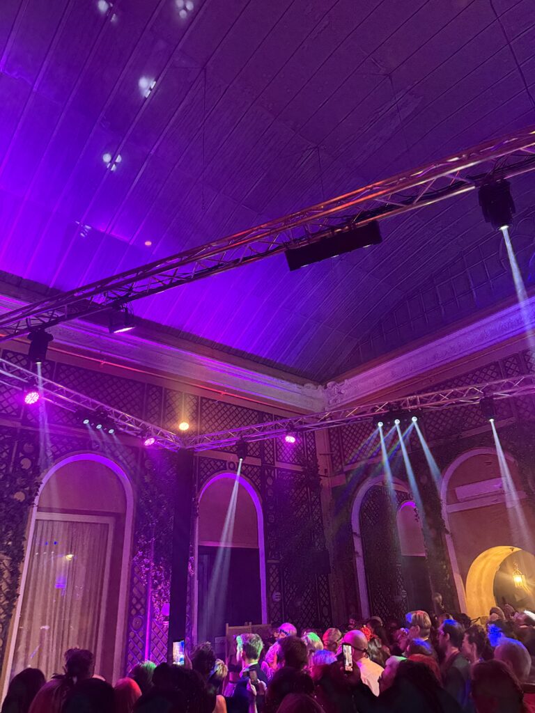 VaniVanity_Cirque Rouge Masquerade Ball