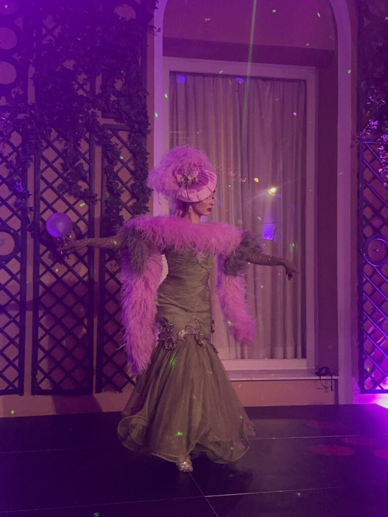 VaniVanity_Cirque Rouge Masquerade Ball