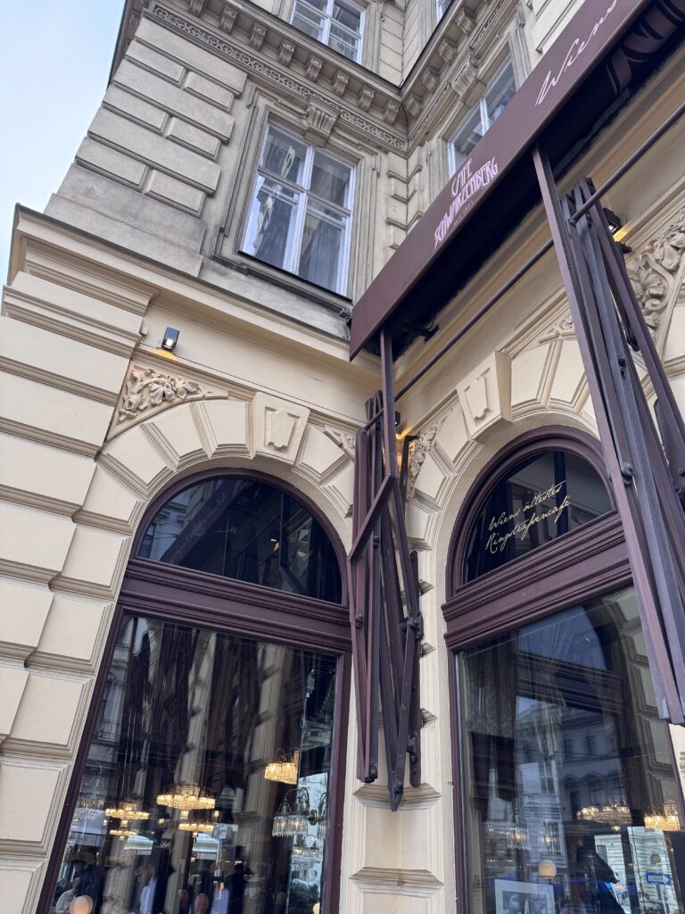 VaniVanity_Cafe Schwarzenberg