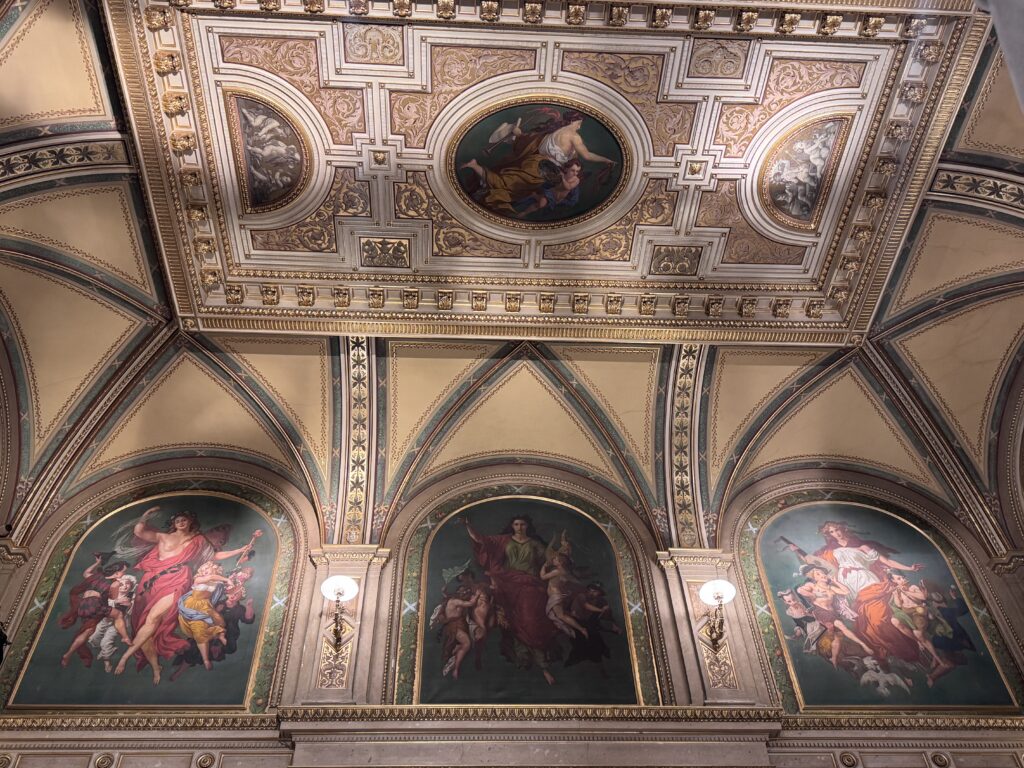 VaniVanity_Vienna State Opera