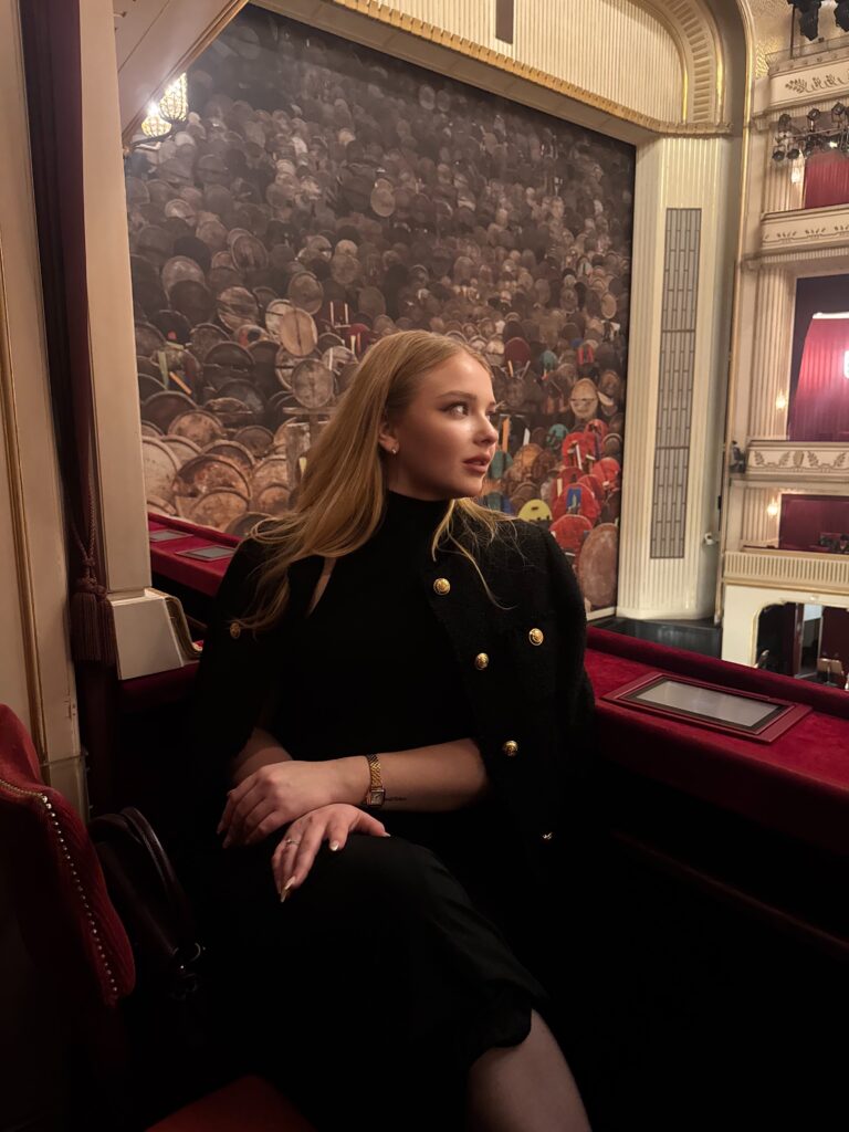 VaniVanity_Vienna State Opera