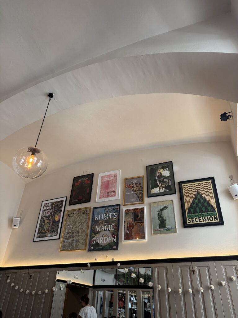 VaniVanity_Cafe Drechsler