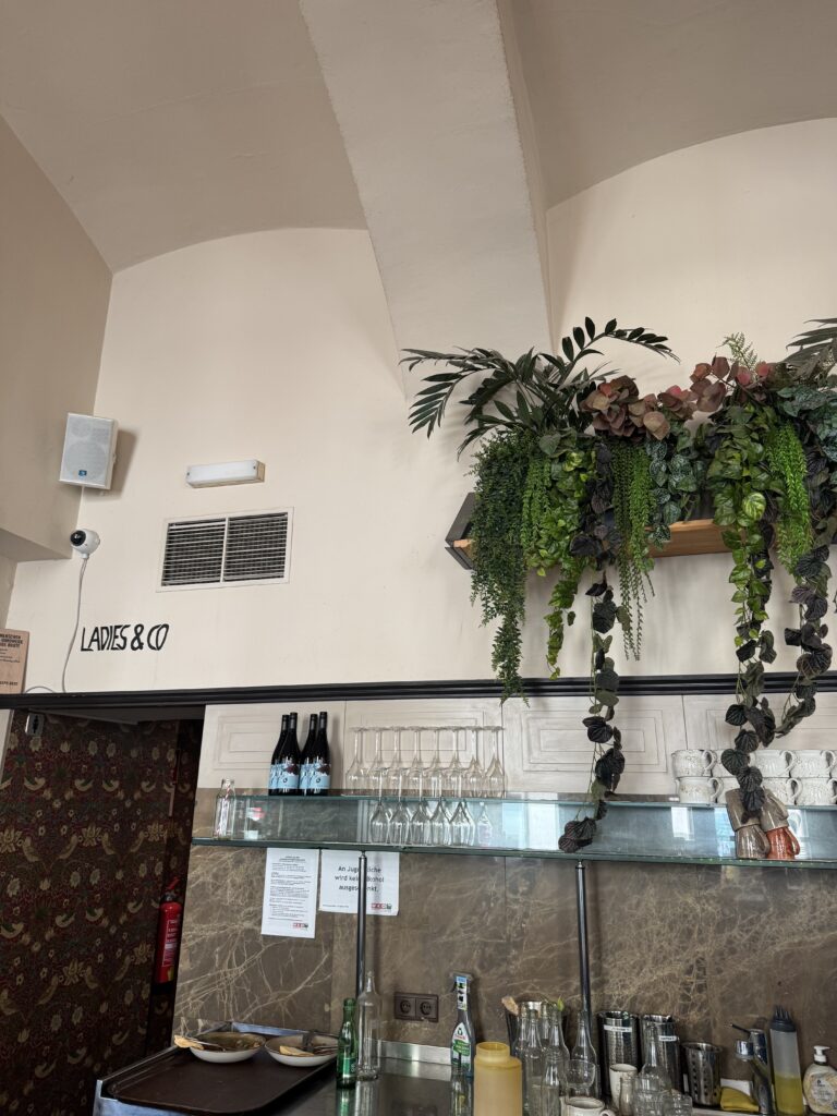 VaniVanity_Cafe Drechsler