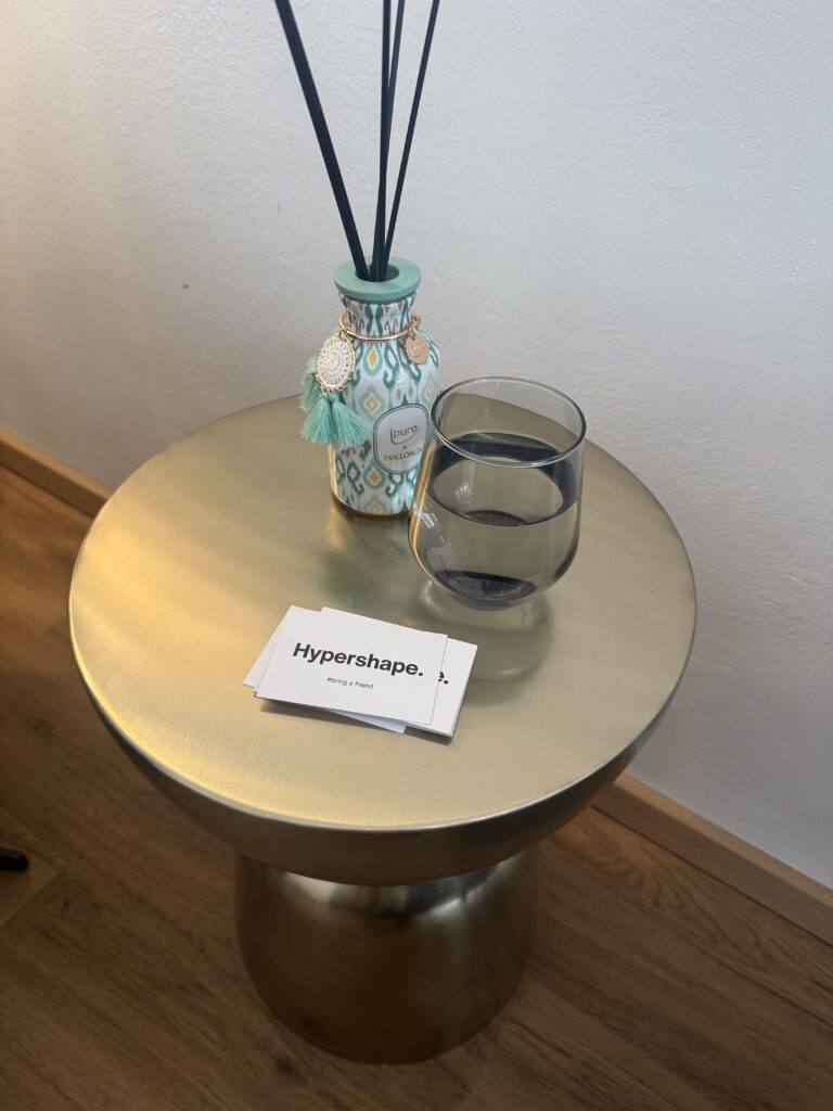 VaniVanity_Hypershape