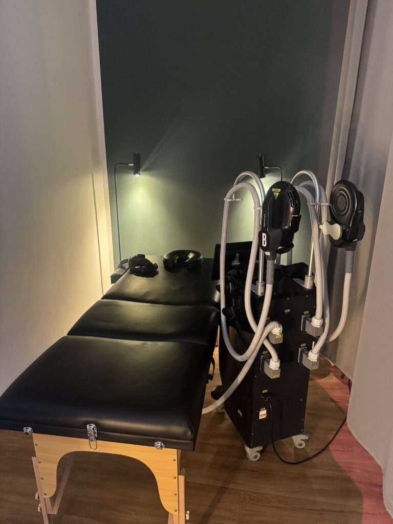 VaniVanity_Hypershape