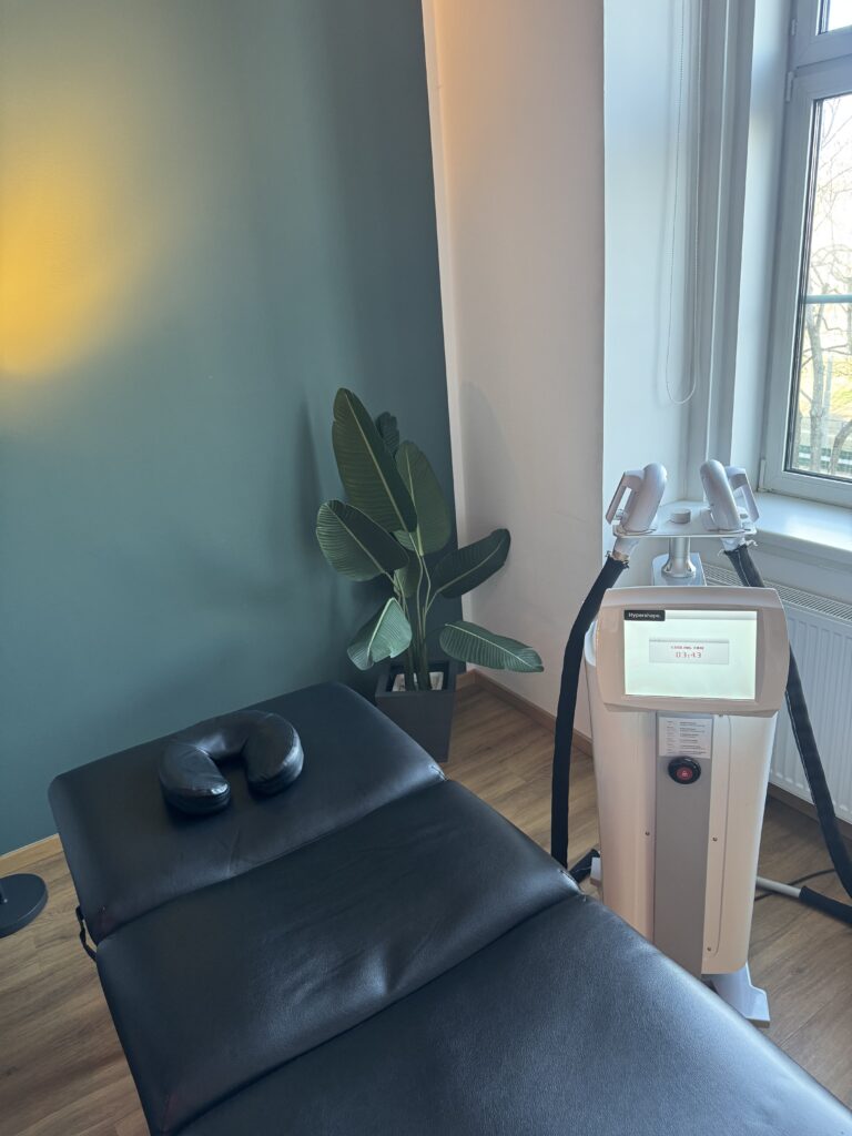 VaniVanity_Hypershape