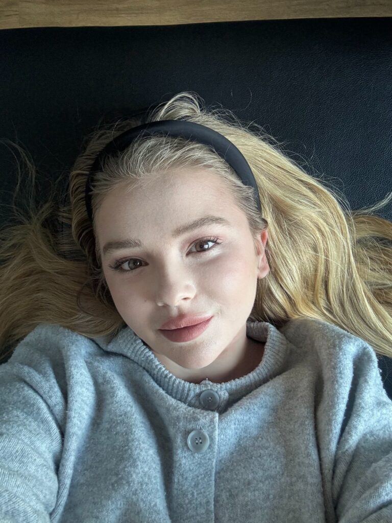 VaniVanity_Hypershape