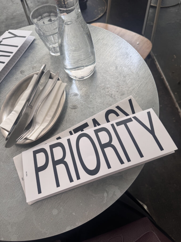 VaniVanity_Fantasy Bistro
