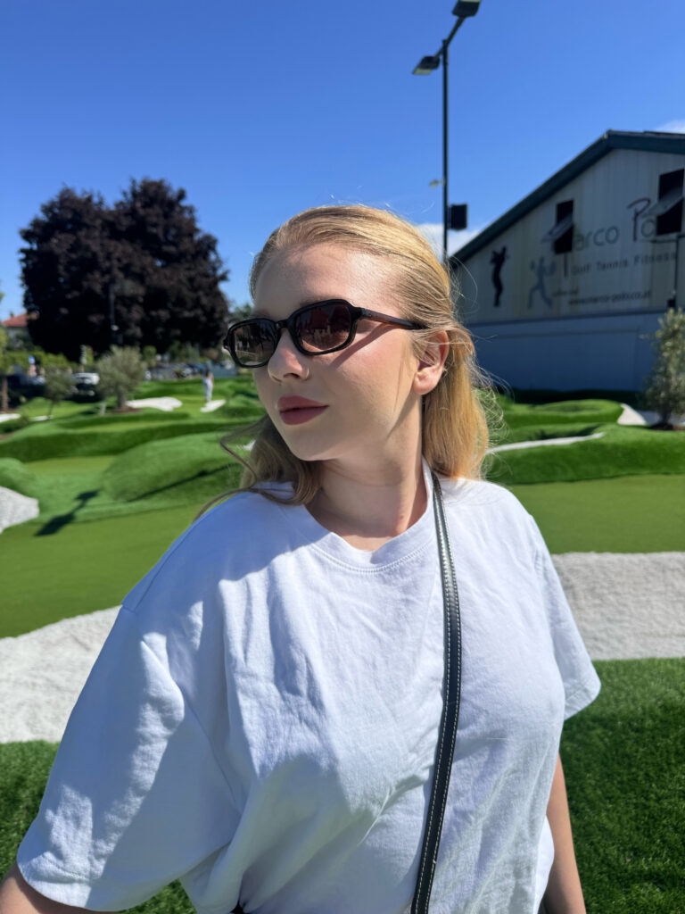 VaniVanity_Minigolf Stroke