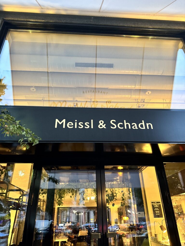 VaniVanity_Meissl & Schadn